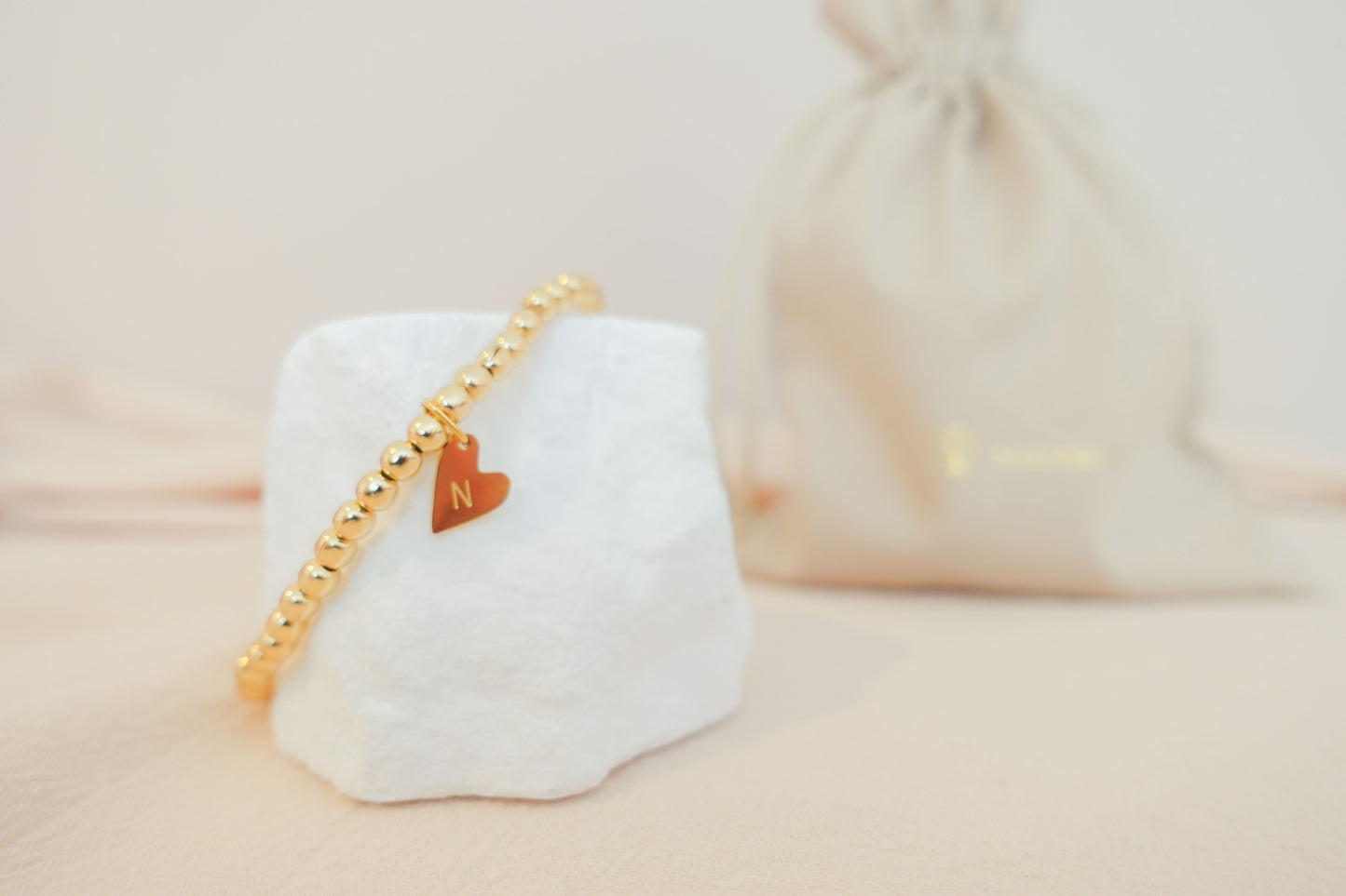 Gepersonaliseerde armband – Geboortesteen of initiaal